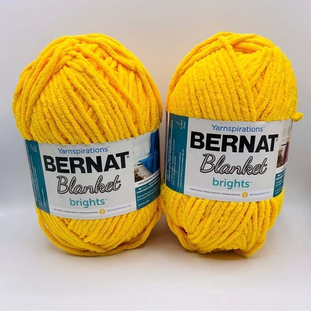 BERNAT Lot of 2 Skein Blanket Brights Yarn School Bus Yellow #161212 Super Soft
